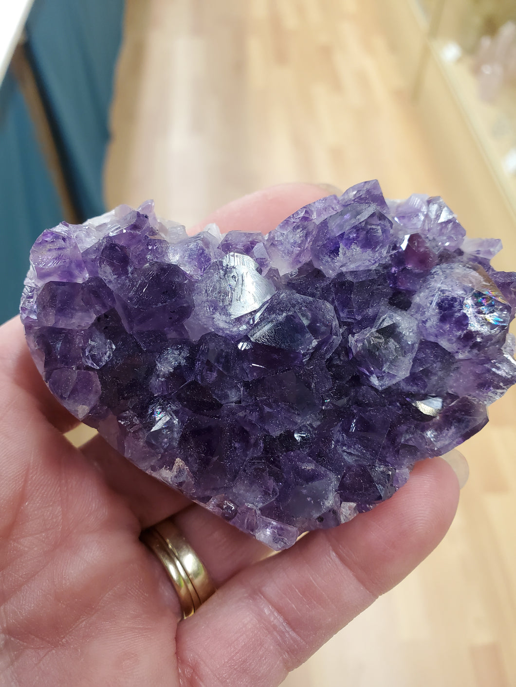 AMETHYST CLUSTER HEART