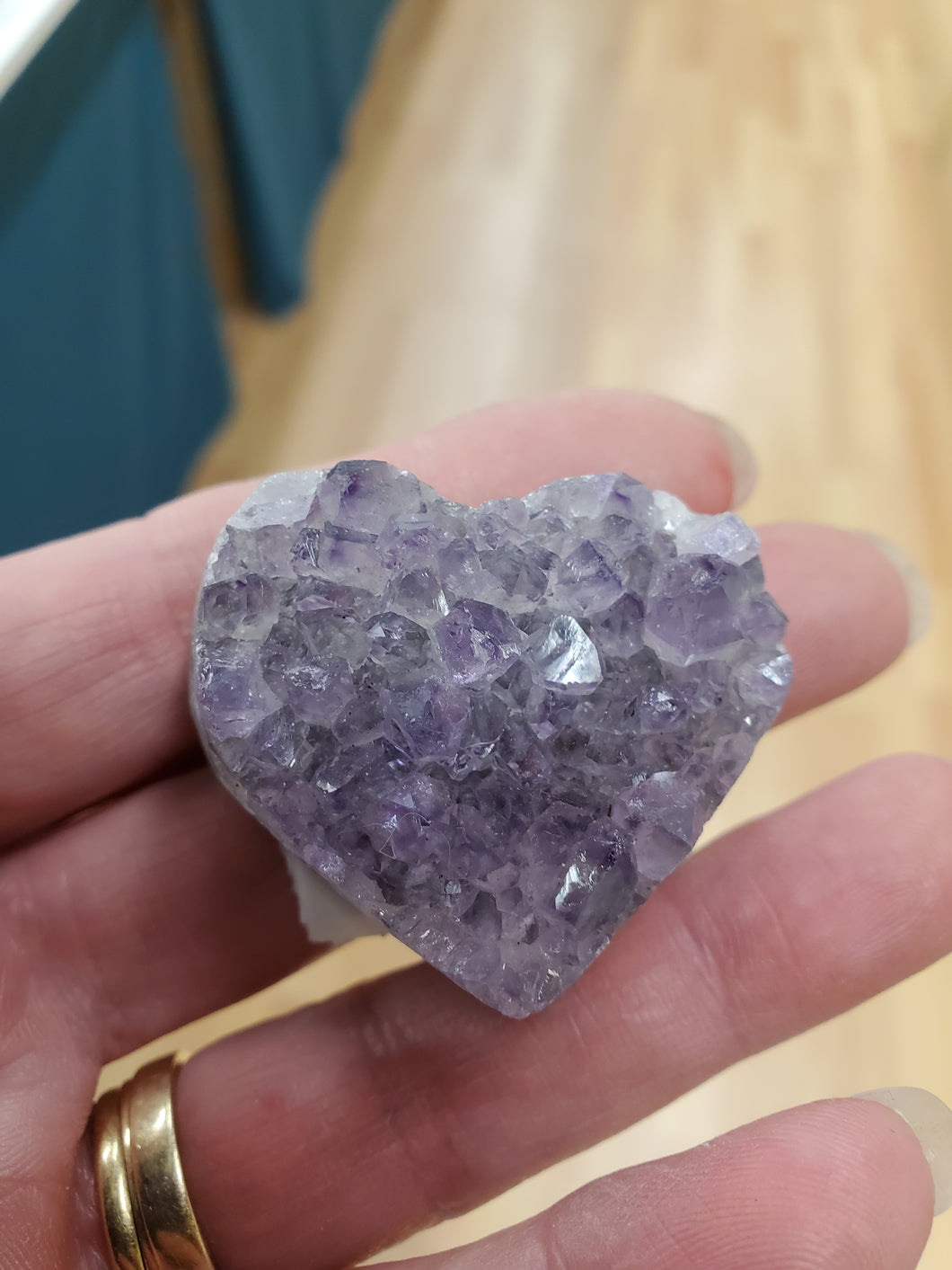 AMETHYST CLUSTER HEART