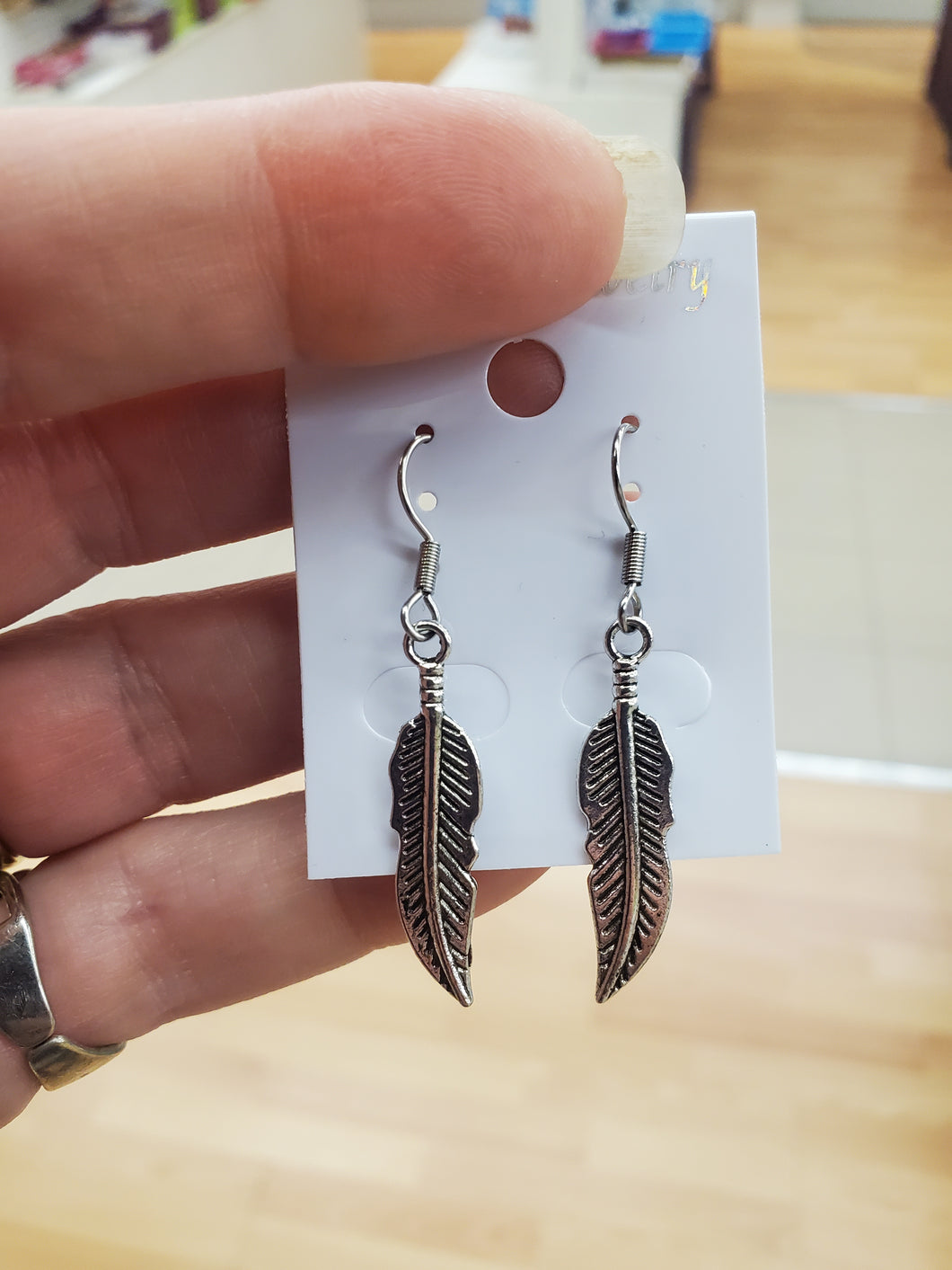 FEATHER EARRINGS