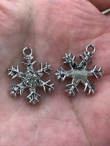 SNOWFLAKE CHARM