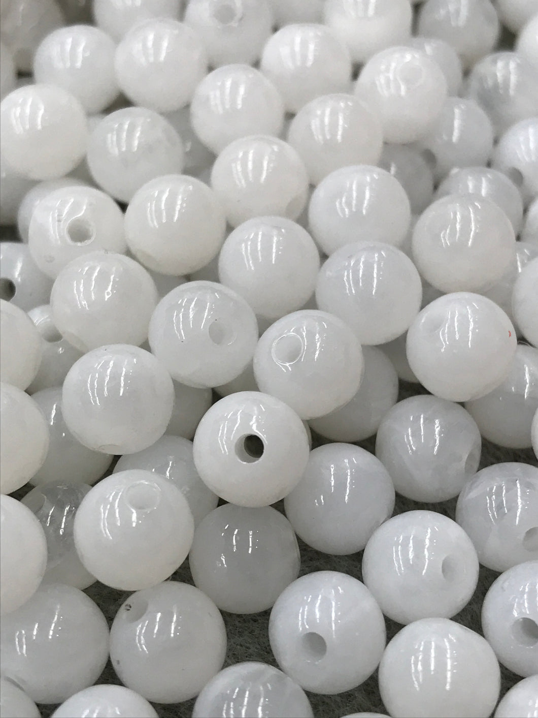 ACRYLIC BEAD 8MM