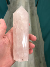 Load image into Gallery viewer, ROSE QUARTZ POINT
