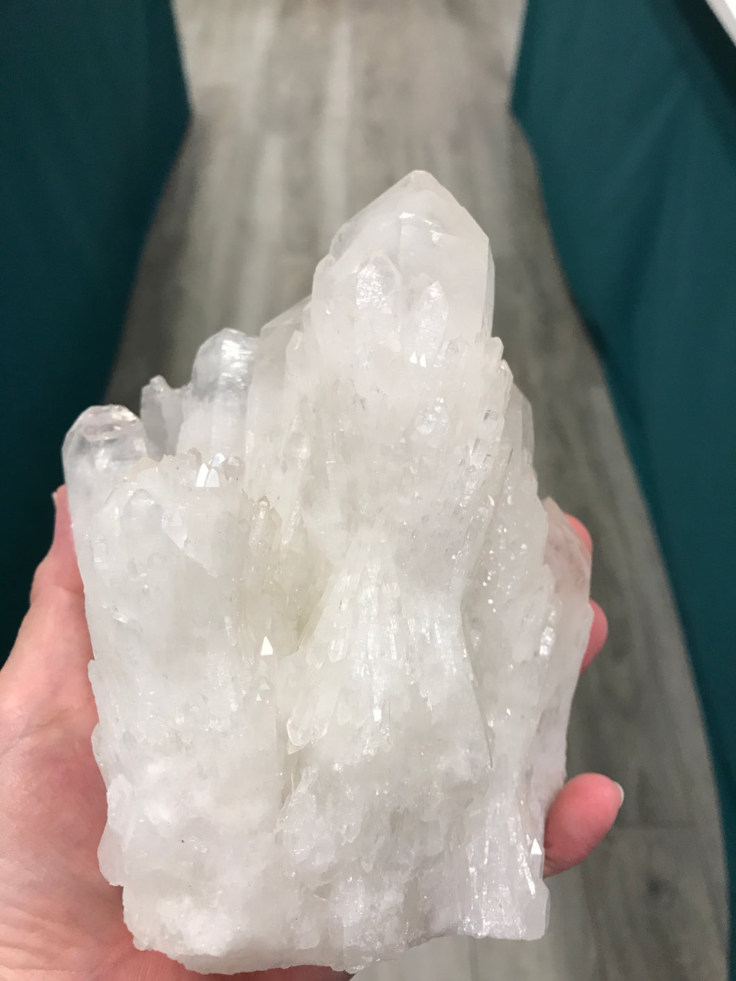 SUGAR QUARTZ CLUSTER