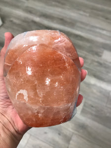 HIMALAYAN SALT OIL BURNER-LEAF SHAPE