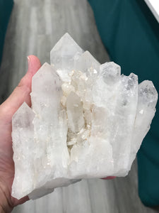 SUGAR QUARTZ CLUSTER