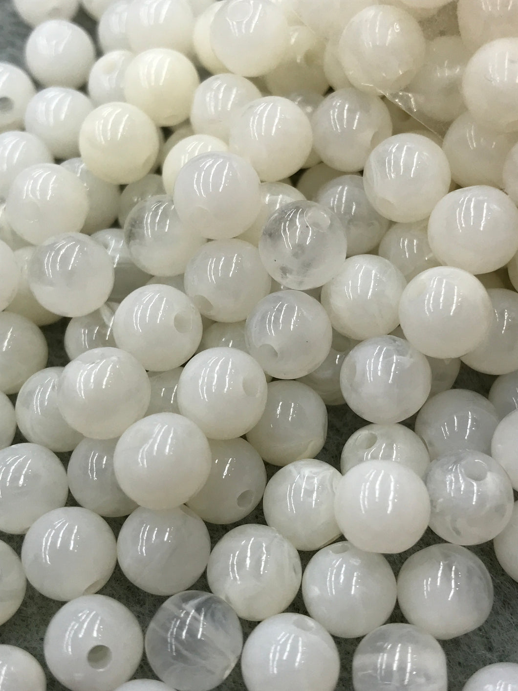 ACRYLIC BEAD 8MM