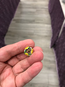 GLASS FLORAL BEAD